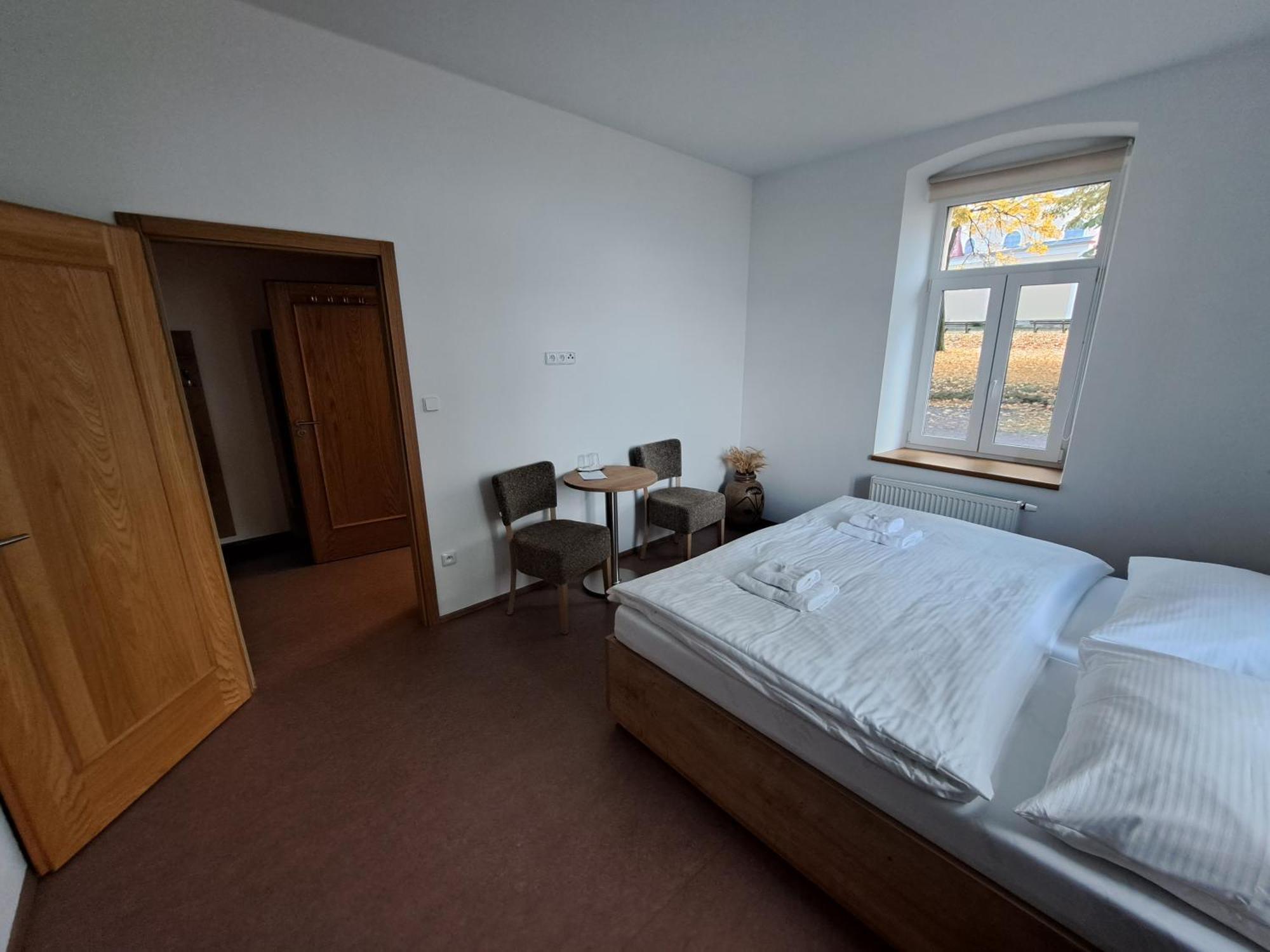 Hotel Poutni Dum Králíky Esterno foto