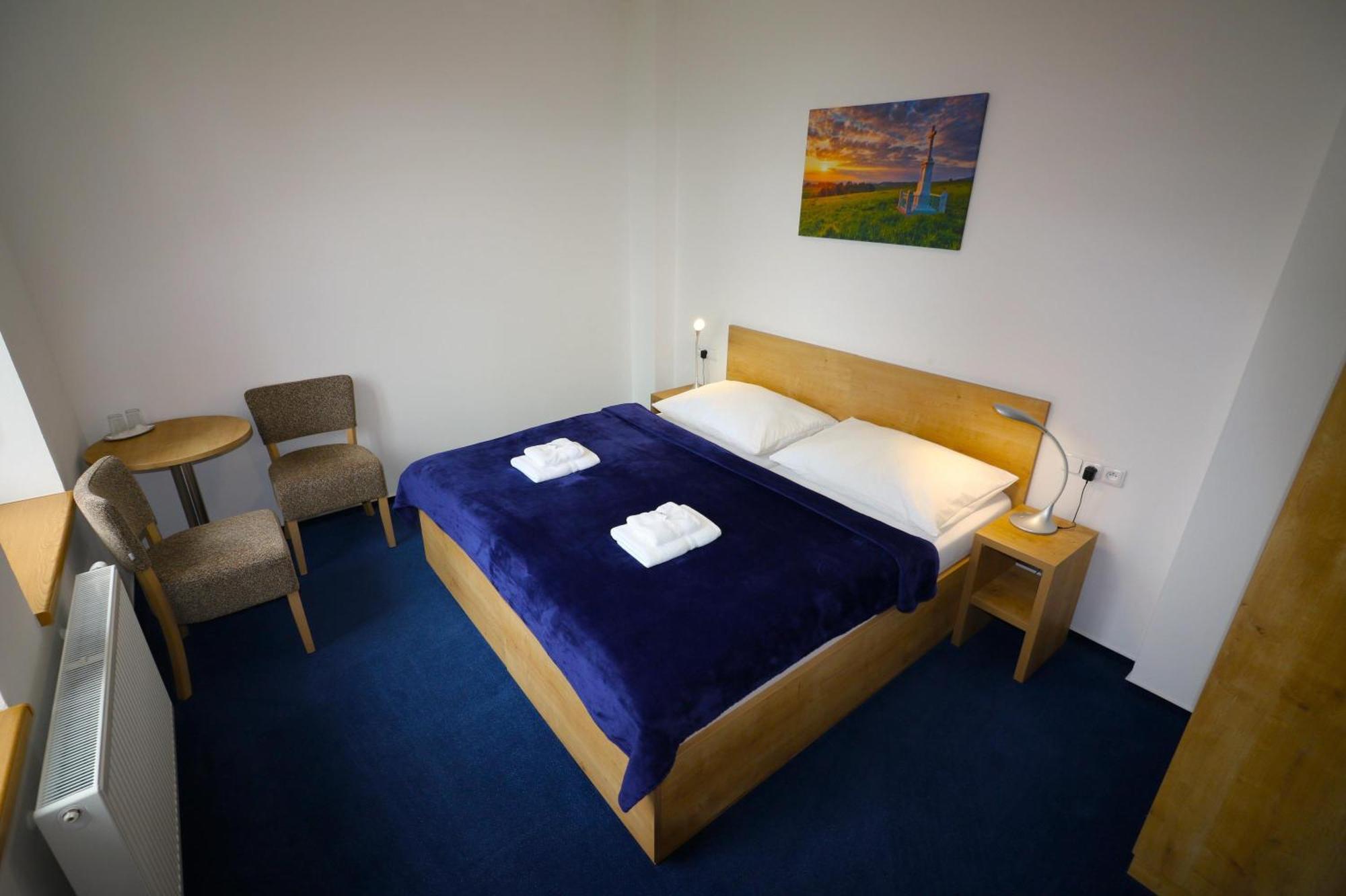 Hotel Poutni Dum Králíky Esterno foto
