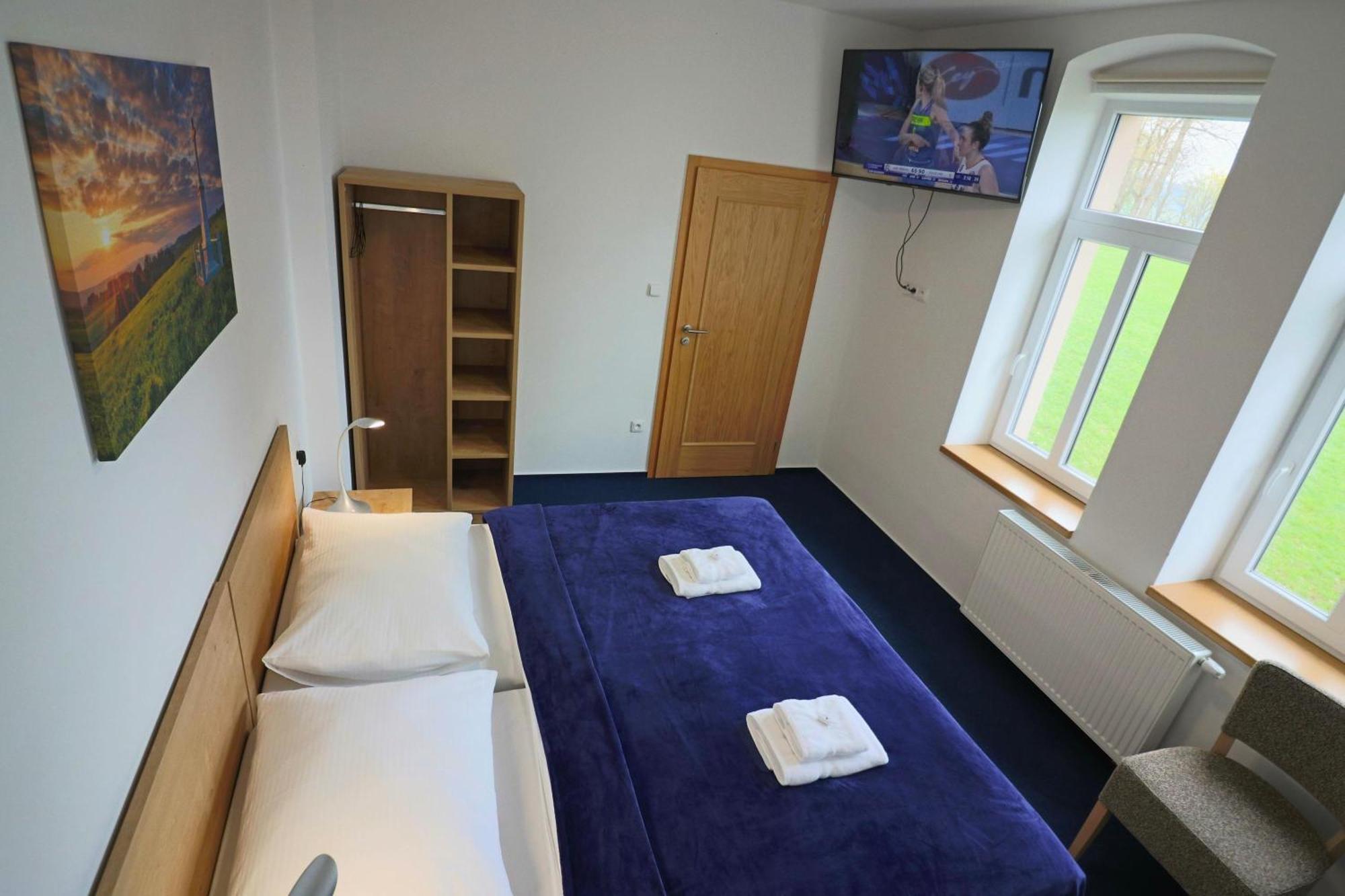 Hotel Poutni Dum Králíky Esterno foto